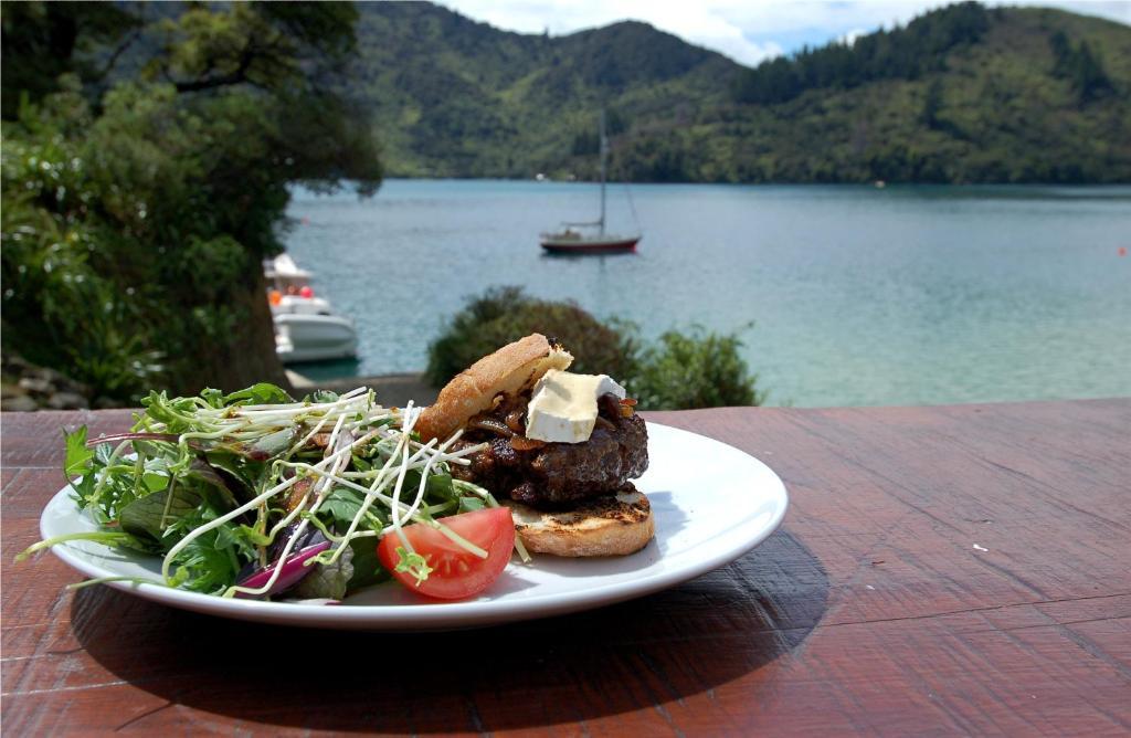 Lochmara Lodge - 20Mins By Boat From Picton Lochmara Bay Eksteriør billede